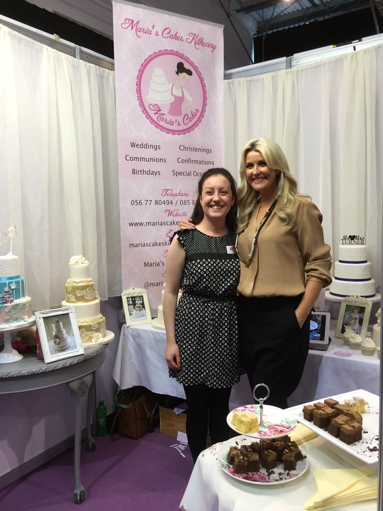 <a href="/Mariascakeskk/">Maria's Cakes</a> so many delicious wedding cakes ❤️