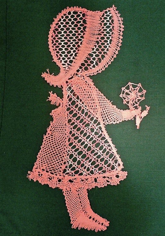 Coberhill's tweet photo. Take a look at the beautiful lace work our guests created on Jennifer Sutcliffe's #themedbreaks #workshops #Holiday https://t.co/QRW2LFGabH
