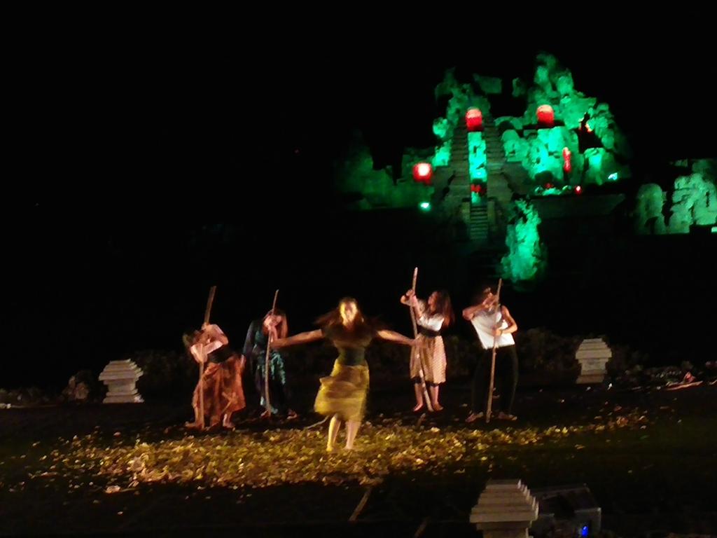 Penampilan penutup #Gotrasawala2015 tahun ini...Alhamdulillah semuanya berjalan dgn lancar.