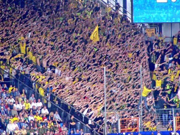 fahdalhozaim's tweet photo. 🇺🇦 مع صافرة البدايه سنفعل هكذا👇 

لمدة 5 ثواني وبصوت واحد :

إعصار👈إعصار👈نصراوي ذا جبار
إعصار👈إعصار👈نصراوي مولع نار https://t.co/OJcaCpSuA2