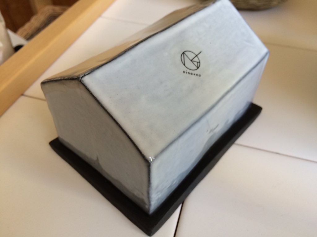summermughrabi's tweet photo. Exciting Sunday delivery! #thebreakfastcollection #ceramics @ninaandcodesign #butterdish #sustainable #handmade https://t.co/8soAZtCFYe