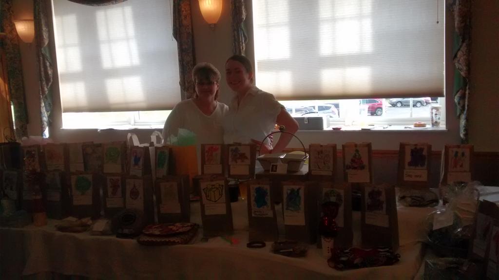 CincyDonau's tweet photo. Come and #ShopWithFriends and see all of prizes the vendors have donated to support our dance groups. https://t.co/jmTcz53tfb