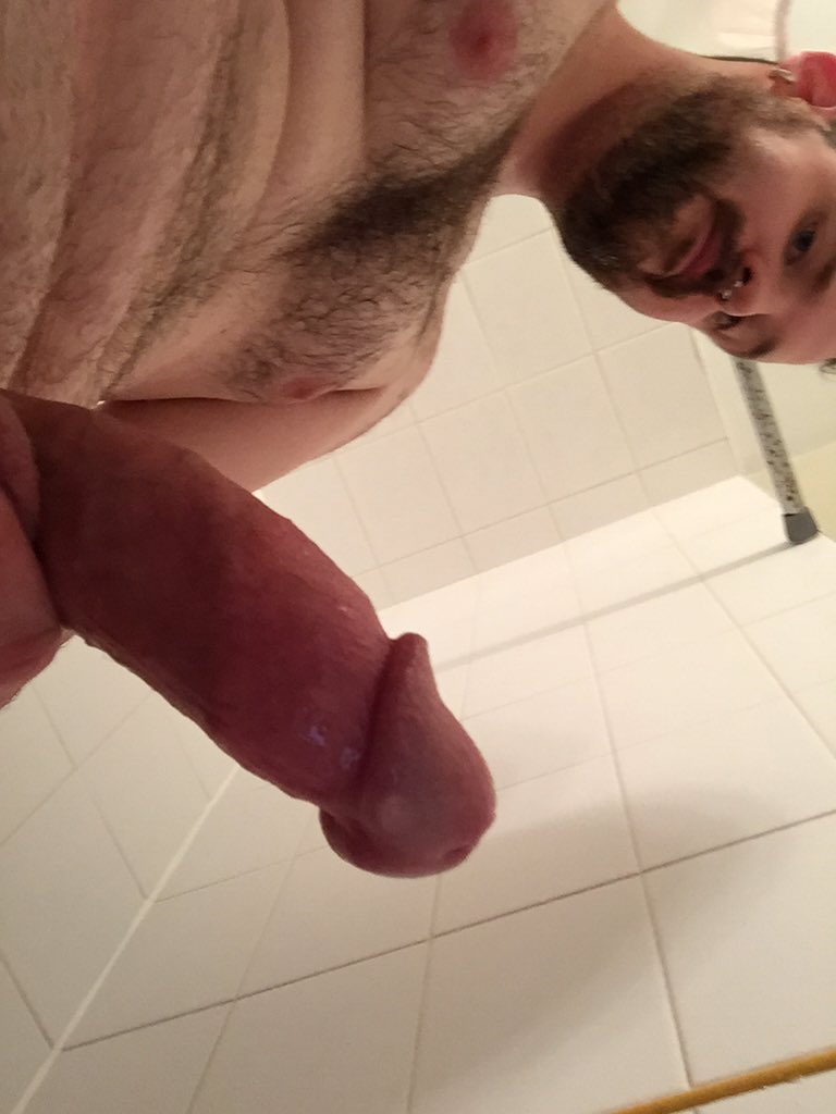 RayHudsonXxX's tweet photo. Some fun in the shower this AM. Woke up hard and horny. #sothirsty #gaybear #dickpic #cub #cleanfun https://t.co/1mGiT5B65z