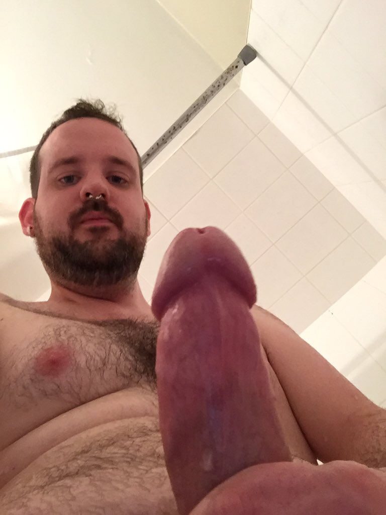 RayHudsonXxX's tweet photo. Some fun in the shower this AM. Woke up hard and horny. #sothirsty #gaybear #dickpic #cub #cleanfun https://t.co/1mGiT5B65z