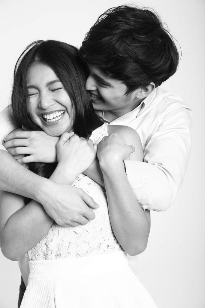 JADINEsters's tweet photo. 350Retweets for Nadine Lustre and James Reid! GAME!

#OTWOLIMissYou https://t.co/2KkqyEAx7l