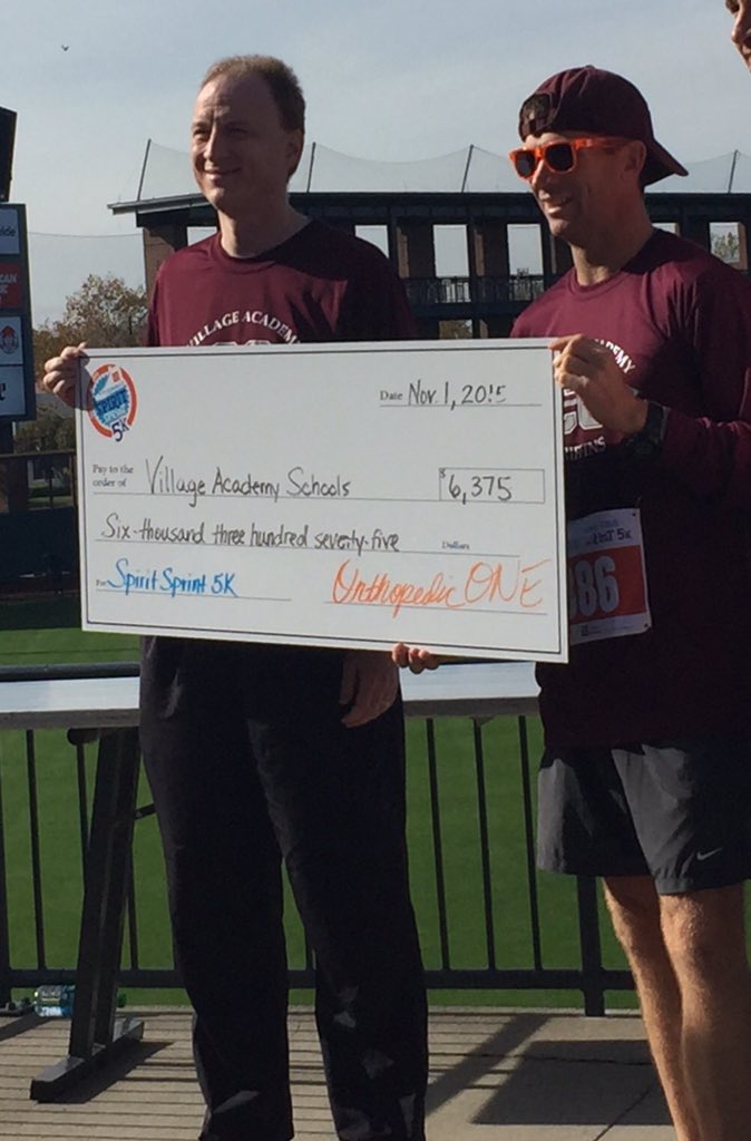 BuckeyeJSP's tweet photo. @Village_Academy 2nd Place @ Spirit Sprint wins/earns $6,375.00 for VA Athletics! #VAXC #GriffinPride https://t.co/TUl74kXuOH