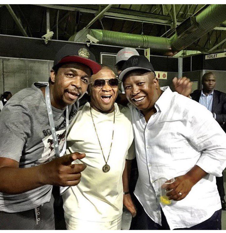 casspernyovest's tweet photo. So much history was made last night!!! So much peace was in the building !!!! It's bigger than me!! #FillUpTheDome https://t.co/zCgqat7cWE