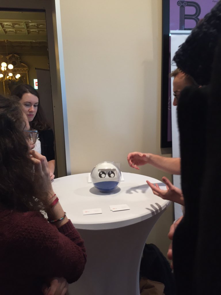 bomafrance's tweet photo. Rencontrez Moti le compagnon mignon de @weareleka au @theatrechatelet #TEDxParis #echappee15 https://t.co/2vufHHm0ex