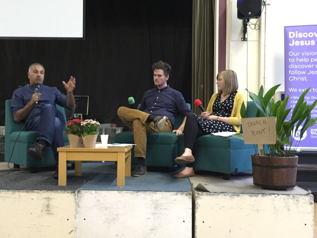 Gavin_Loftus's tweet photo. @ellie_matthews @joshcockayne interviewing @selvaratnam about church planting #G2magnetic https://t.co/6BVANUzUm8