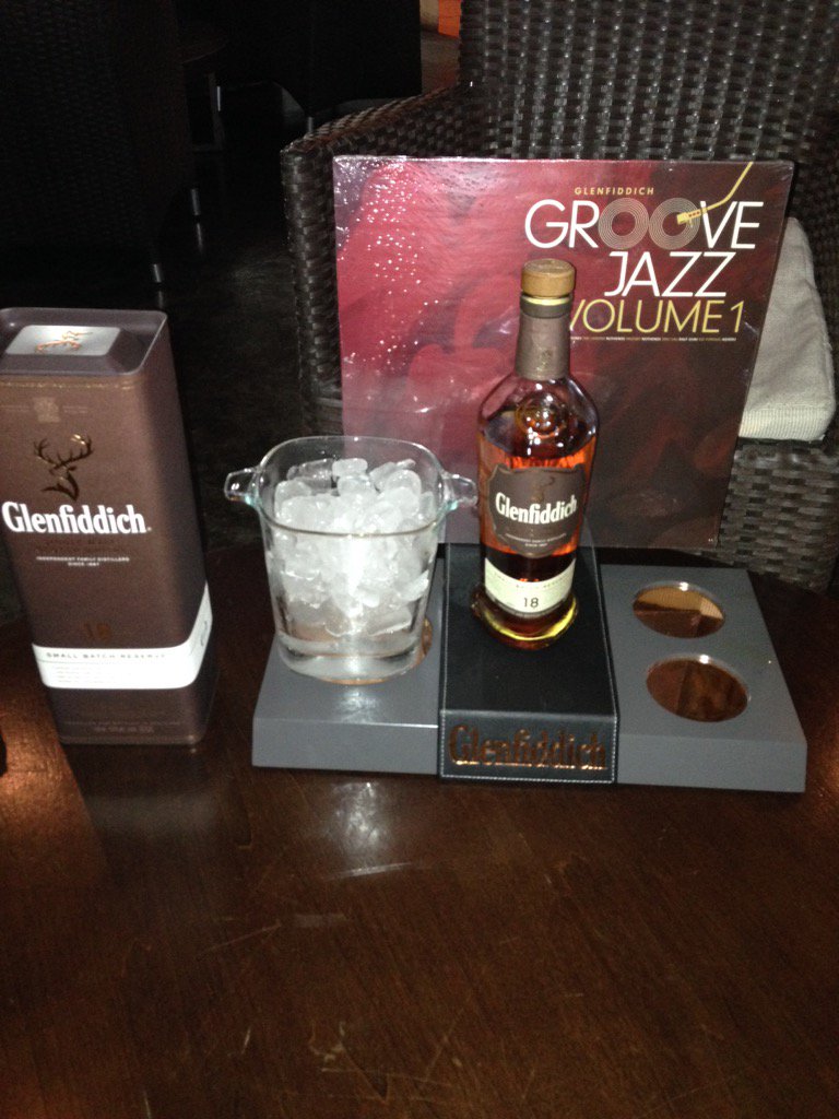 Ptouch7's tweet photo. @GlenfiddichSA @aza1_m @Mawande_bones @didgethegod #BringBackDeep https://t.co/KcPqpl2jhX
