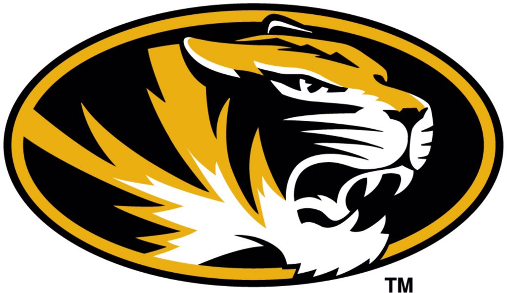 OwenPappoe44's tweet photo. So thankful to Uof Illinois Uof Missouri latest offers @SanjayKirpalani @RivalsWoody @ChadSimmons_  @NextGenAACamp https://t.co/XvYcXCvgYE