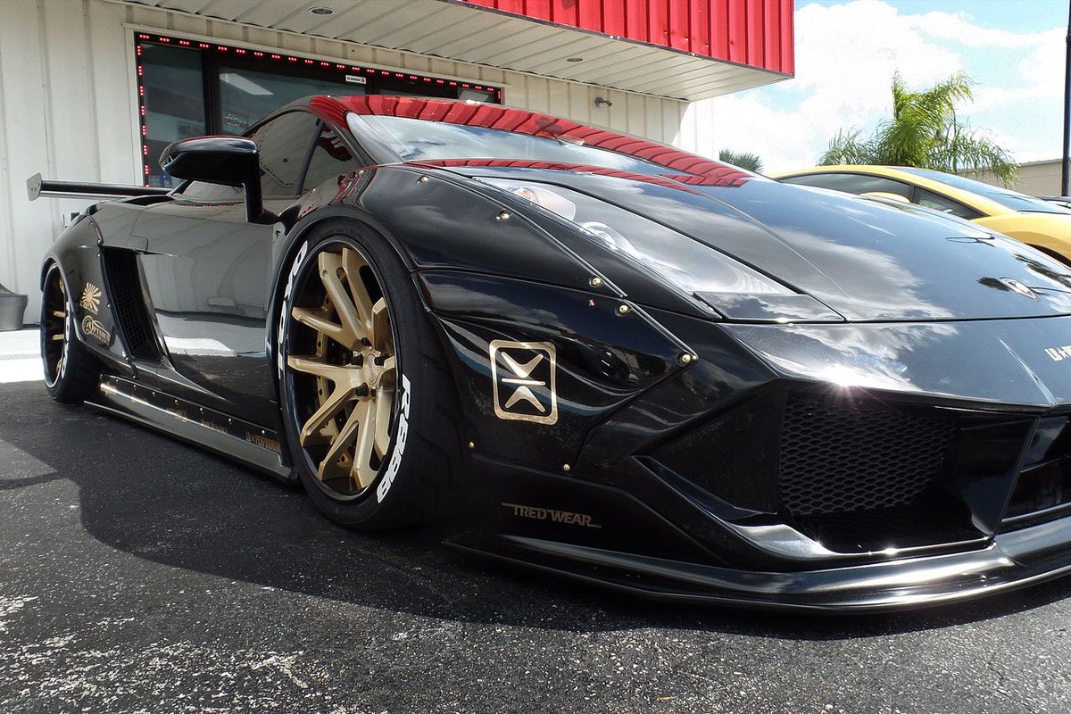 lambocars_com's tweet photo. Optimus Performance will bring a #Liberty #Walk #Lamborghini #Gallardo to the #SEMA show: https://t.co/rrctzLGBlg https://t.co/Gd9xb1wkFy