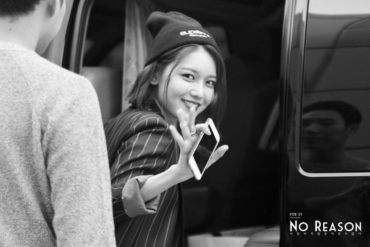 수영언니 우리 오랜만이에요! 요즘 너무 바쁘지요?! 언니는 너무 보고싶어요 우리 언제 만날 수 있어요??? #수영 #소녀시대
