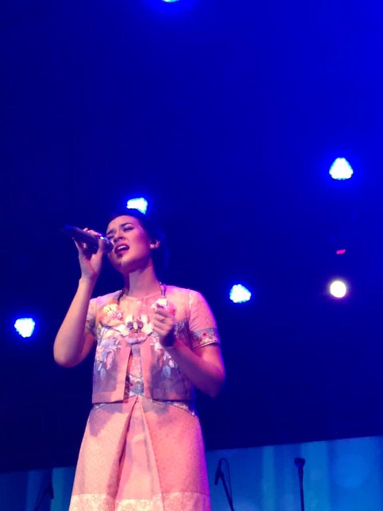 ivenframe's tweet photo. Mbak Yayak keren banget tadi di @SoundOfLaw @raisa6690 https://t.co/fkXuVWgZqn