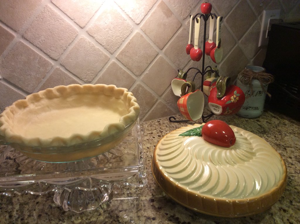 crafteacafe's tweet photo. My #pecanpie #perfectpiecrust #easypiecrust https://t.co/6Wggob0Nxp