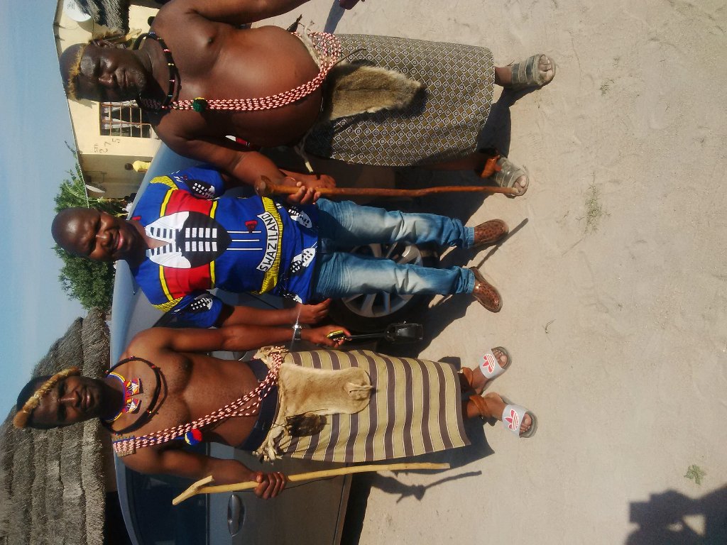 DRManyeva's tweet image. Traditional wedding today thanks to Mam n Daddy