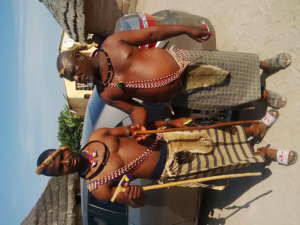 DRManyeva's tweet image. Traditional wedding today thanks to Mam n Daddy