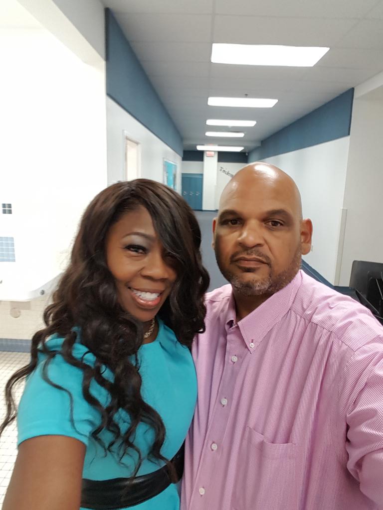 RevNickSimpson's tweet photo. Come join us today @SHEKINAHGLORYLV 9:30 a.m. Findlay Middle School 333 W. Tropical NLV @kweensimp #Ourtimeourturn https://t.co/gFgTsRPBBb