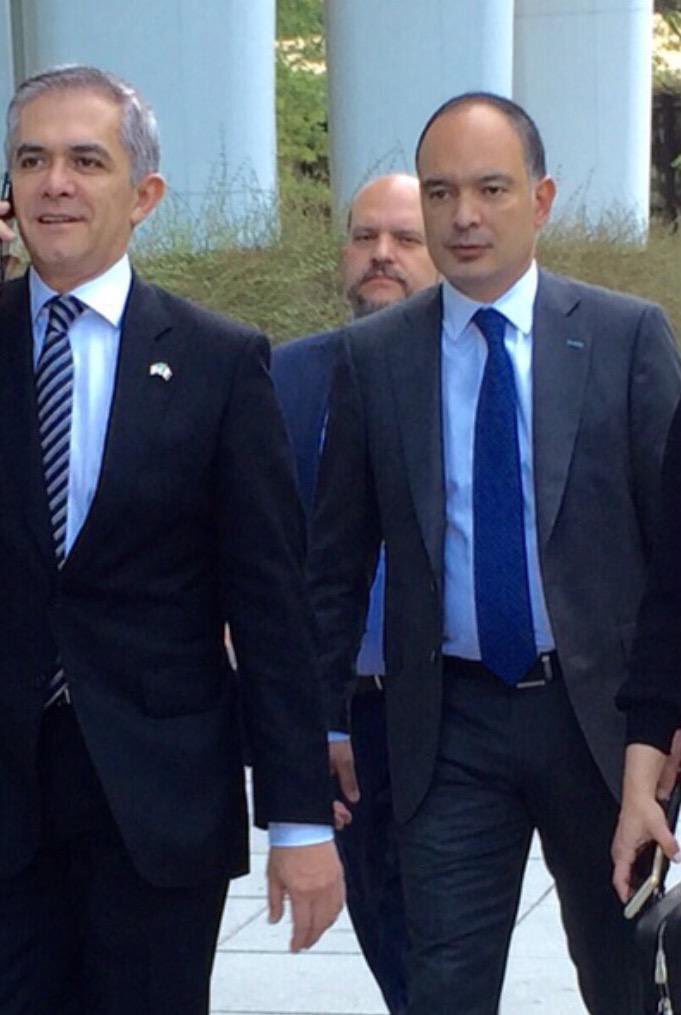 Hace un año @manceramiguelmx <a href="/sernalui/">Luis Serna</a>