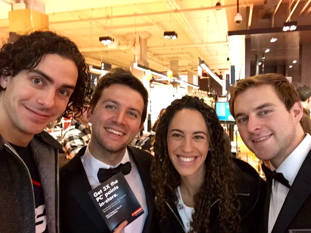 NathanStall's tweet photo. Thanks for packing up our groceries! Hopefully next time they're free :) #PCFWorldElite https://t.co/TsOG5otjYL
