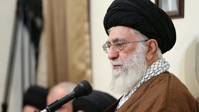 chicagotribune's tweet photo. Iran's supreme leader warns against 'irregular' U.S. imports as lifting of sanctions nears. https://t.co/bN7ZLnGkuV https://t.co/bff7yPZnOg