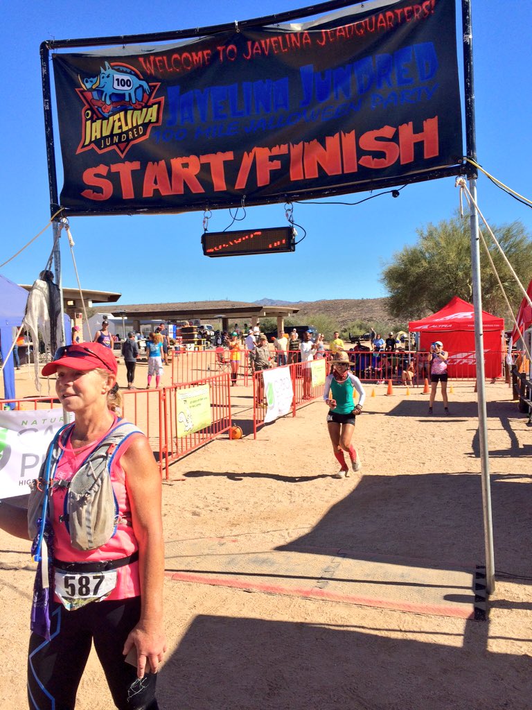 WestSide_Rabbit's tweet photo. Runners finishing strong! EVERY finish is amazing! #Javelina100 @AravaipaRunning @USL_tv https://t.co/0seVmrcHYl