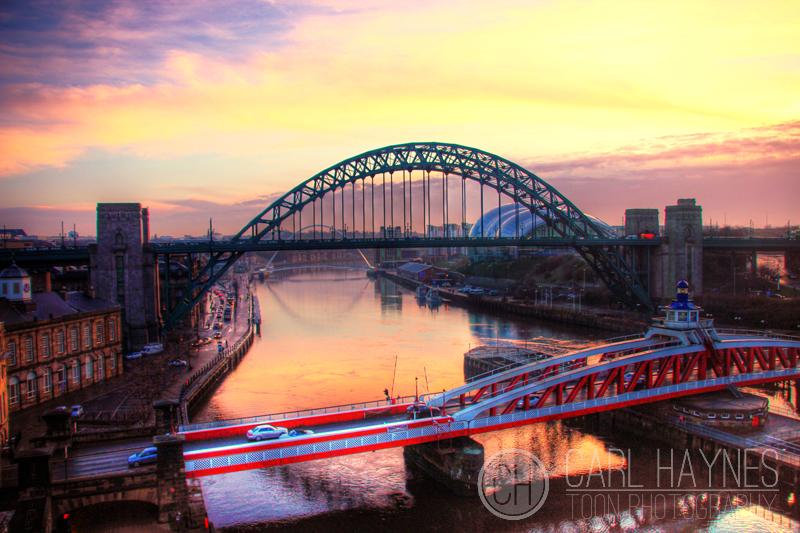 toonphotography's tweet photo. Sunrise over the best city in the World. https://t.co/b6w4yuZD1B