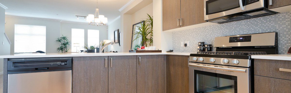 .<a href="/TheMaidsCorp/">The Maids</a> explain how to REALLY get your home clean before an open house. bit.ly/1hlB4zs