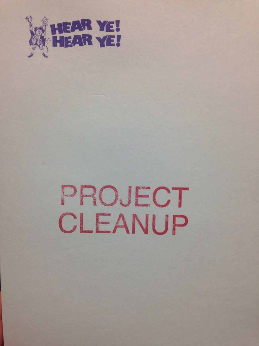 ryounk's tweet image. At the office for one of these days today!
 #projectcleanup