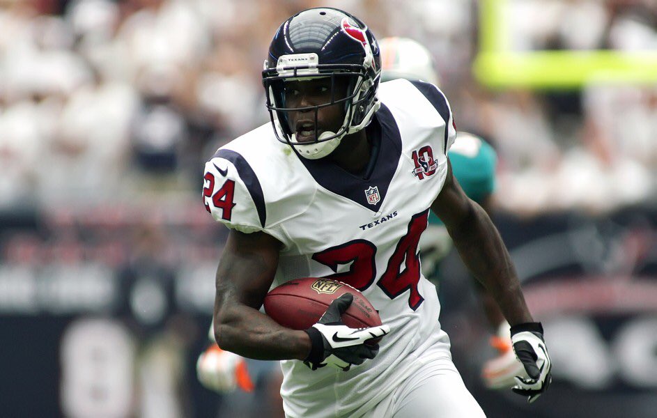 NFLBrackets_'s tweet image. RT: DARRELLE REVIS
FAV: JOHNATHAN JOSEPH