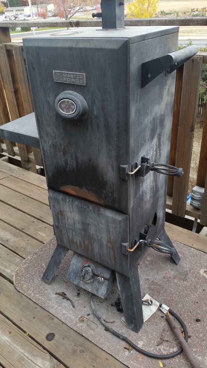 swineshack's tweet photo. Retirement #BBQGURU #BBQRIP https://t.co/yiuUk5RsS1