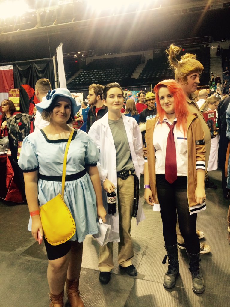 erika_proctor's tweet photo. Yesterday's HalCon Adventure #halifax #halcon #halcon2015 #streampunk #anime #realtordayoff https://t.co/WBnjy1grhL