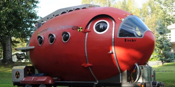 The “atomic camper” is pure awesomeness on wheels bit.ly/1SgUrHg