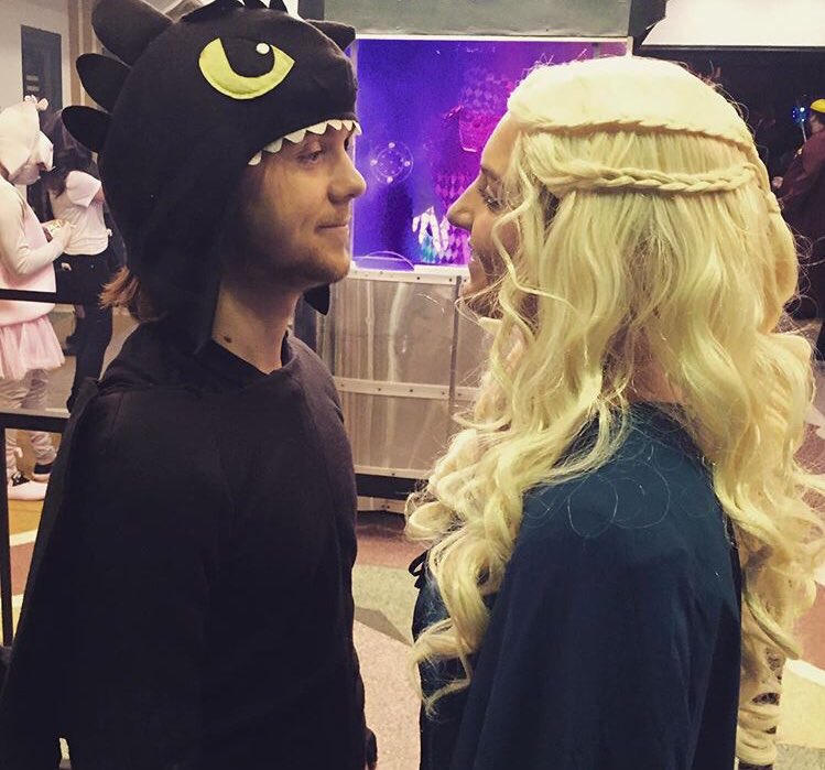 happy one day late halloween 🎃☠🎉 @glittcr_