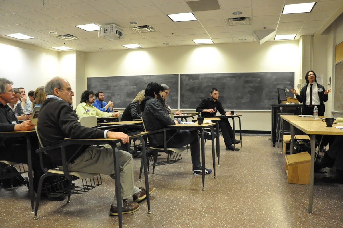 nathanjurgenson's tweet photo. found pics from first theorizing the web, 2011 https://t.co/bpoeV3HEPx riyl me & Ritzer watching @DA_Banks present https://t.co/tQILNDU5Pu