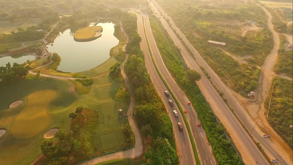 IlnbProductions's tweet photo. The DLF Golf Course #art #golfingvacations #greens #fairways #golf #lake #paradise #india #tourism #Gurgaonstory https://t.co/PhSnpIoFoY