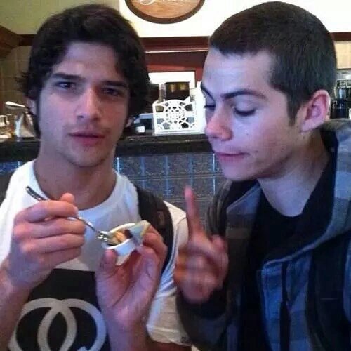 teen wolf cast (@throwbacktw) on Twitter photo 