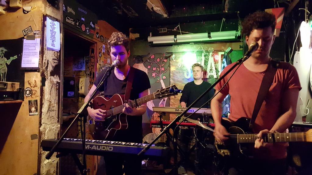 We zijn los! De hele avond nog trouwens. #popronde