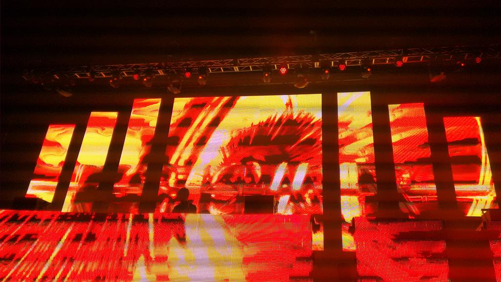 __Maria_Camila's tweet photo. @dimitrivegas @KSHMRmusic @djfrontliner @WandWmusic @GoshfatherJinco #doomsnight2015 #doomsnight best ever 💖🙌 https://t.co/BxyKXwZ1j8