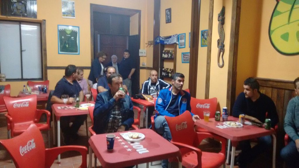 PMCartama's tweet photo. Primer partido en nuestra nueva sede!! https://t.co/k97OtUPw7O