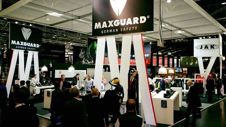 MAXGUARDNL's tweet photo. Al de #Maxguard dealers en bezoekers bedankt voor het bezoeken en de positieve reviews op de #A+A 2015. https://t.co/e8UDZ2Xpay