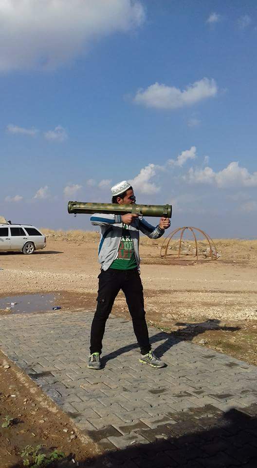قاذف الصواريخ RPO-A Shmel الروسي في سوريا  CSvxwIUUYAA4El_