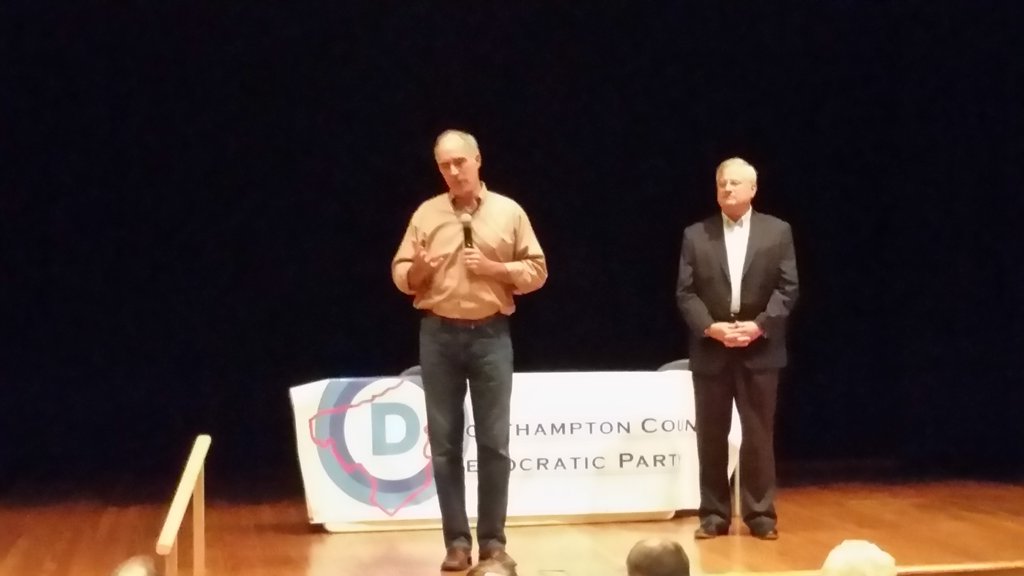 WorkersStand's tweet photo. Senator Bob Casey kicks off GOTV rally in Norco today. https://t.co/JkCpFCku4x