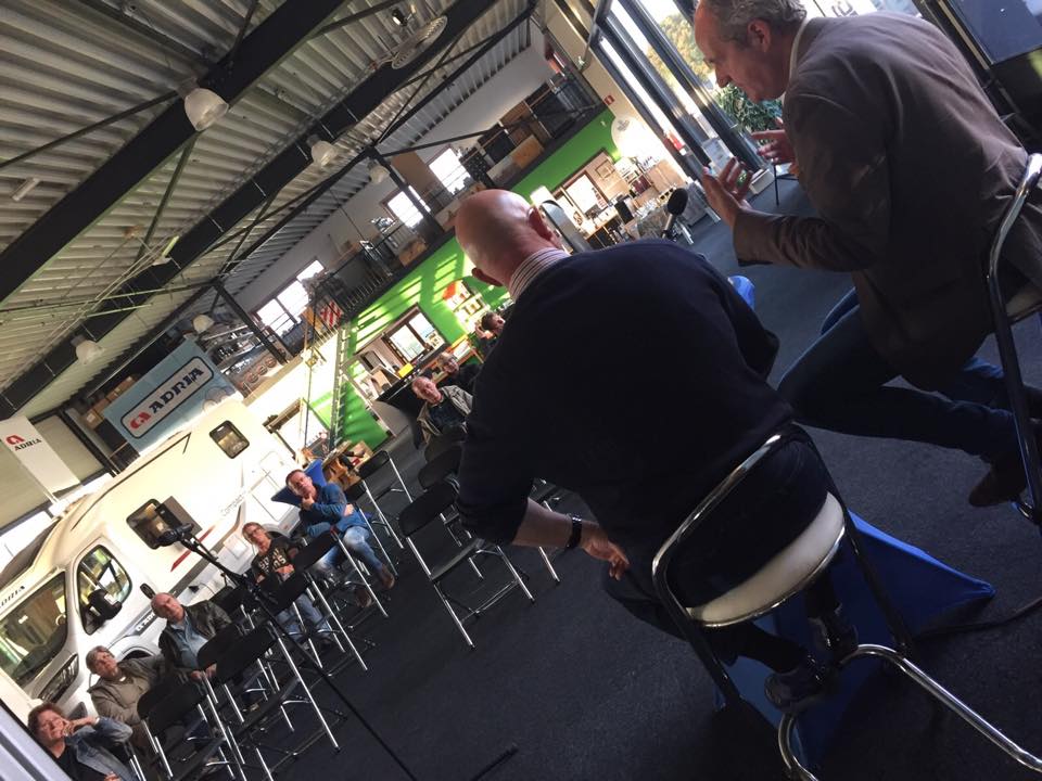 Stallingcarivan's tweet photo. Super opkomst tijdens onze informatiebijeenkomst van afgelopen zaterdag! #caravanstalling #Carivan #Harderwijk https://t.co/CIgcibOlr4