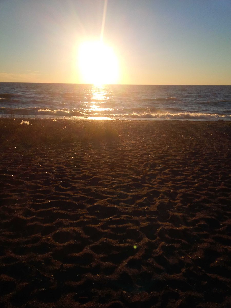 cerwright's tweet image. Sunset at West Beach In Pt.P.N.P