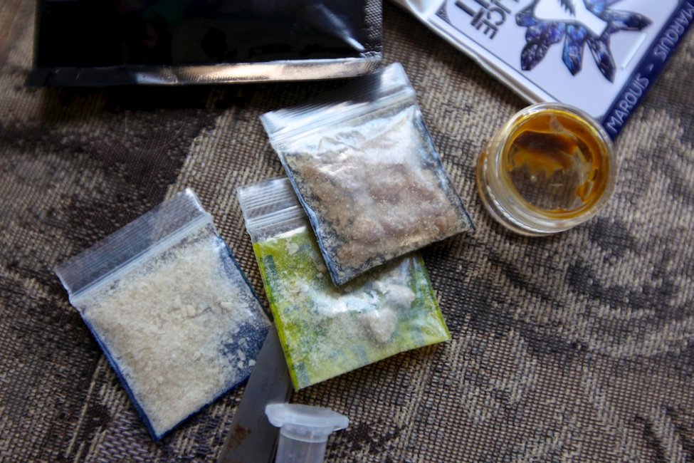 NoiseyMusic's tweet photo. The MDMA you've been taking is still probably bath salts, sorry guys. https://t.co/9aWjUiznu2 https://t.co/huHSoOdegs