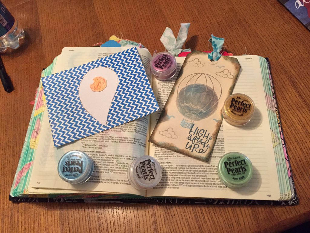 PinderRobyn's tweet image. Join me on Periscope tomorrow night @8 EST!
#bible #biblejournaling #processpage #ranger #perfectpearls