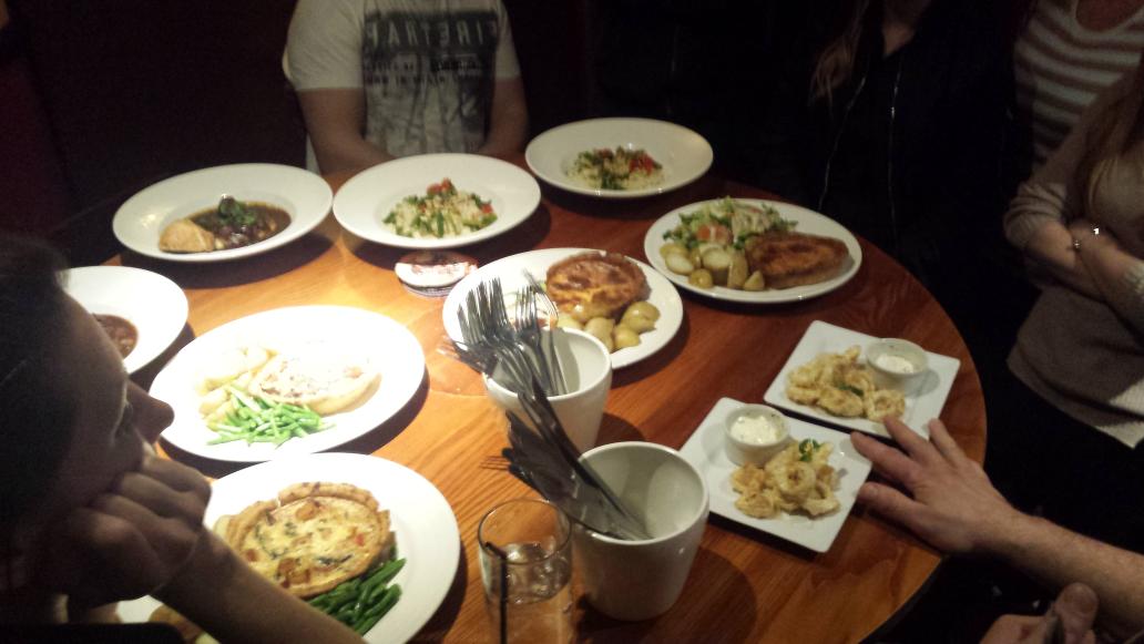 TTNWsalesstars's tweet image. Menu cook off and lock in mark 2 , teams working on charity events, tasty rewards n Christmas ideas. Team GnD rock.