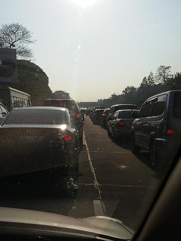 infobdg's tweet photo. #lalinBDG 07.10 : Weekend atau senin nih? Pasteur ni pagi dah macet 2km | @nrlazmi 
 https://t.co/dFIWR1ThHu