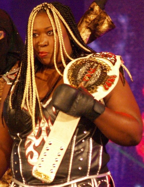 KnockoutFacts's tweet photo. Both of Awesome Kong's Knockout Championship reigns were over 100 days. https://t.co/QqDDYxZyFJ
